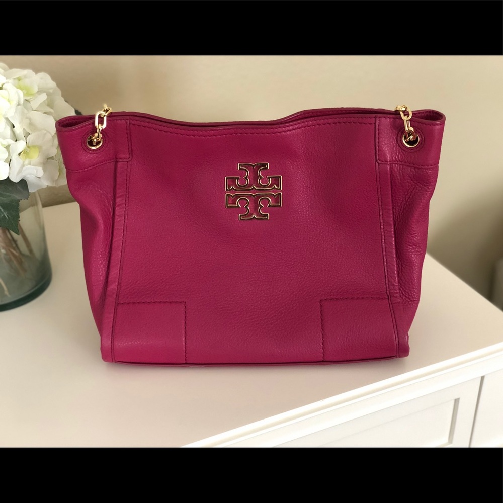 Tory Burch Britten Slouchy Tote Bag